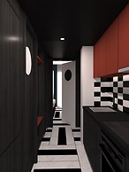 The Pal Living in a Concept