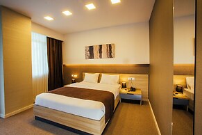 West Hotel Ataman