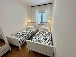Apartman Mona 1