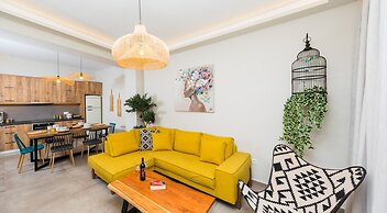 Ekaterini Luxury House