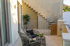 Ekaterini Luxury House