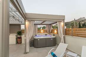 Ekaterini Luxury House