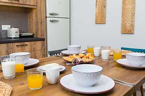 Ekaterini Luxury House