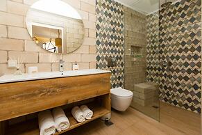 Ekaterini Luxury House