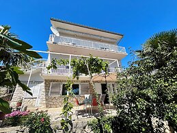 Apartman Mona 2