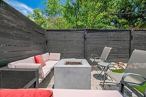 Luxury Home Fire Pit Mini Bar Downtown Nashville