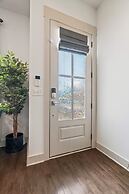 Luxury Home Fire Pit Mini Bar Downtown Nashville