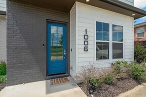 Luxury Home Fire Pit Mini Bar Downtown Nashville