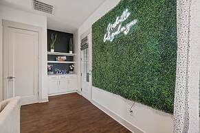 Luxury Home Fire Pit Mini Bar Downtown Nashville