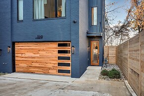 Hot Tub Game Room Rooftop Downtown Nashville