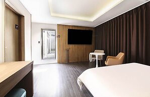 Jeonju Hotel Twosome Stay Seosin Branch