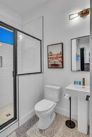 Disco Lounge Double Rooftop Hot Tub Nashville