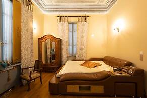 Athena Luxury Suite - Medousia Spa Luxury Escape