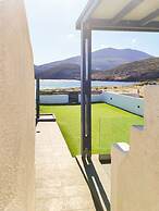 Marilous House - Skyros Beachfront Getaway