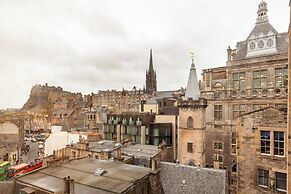 Destiny Scotland George IV Apartments