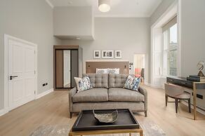 Destiny Scotland George IV Apartments