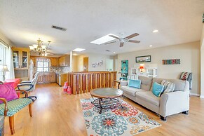Winnsboro Lake Retreat: On-site Swimming & Fishing