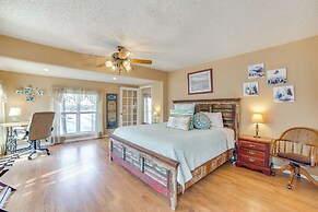 Winnsboro Lake Retreat: On-site Swimming & Fishing