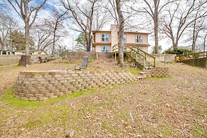 Winnsboro Lake Retreat: On-site Swimming & Fishing