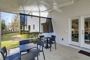 Near Lake Murray: Family Getaway w/ Screened Porch