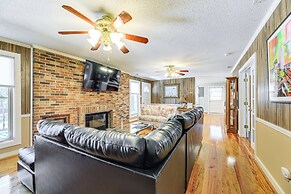 Boat Dock & Ramp: Canal-front Home!