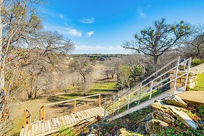 Hill Country Retreat w/ Lake View, Deck & Balcony