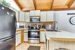 Ski, Game & Grill: Family Retreat in Glen