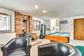 Ski, Game & Grill: Family Retreat in Glen