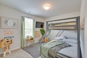 'cozy Oasis' Vacation Home in Vass w/ Gas Grill!
