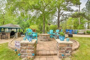 'peacock Landing' in Vass: Game Room & Shared Pool