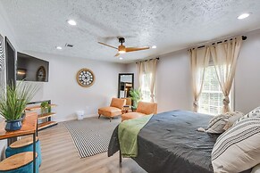 'peacock Landing' in Vass: Game Room & Shared Pool