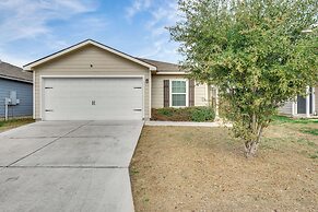 13 Mi to Lackland Afb: San Antonio Home!