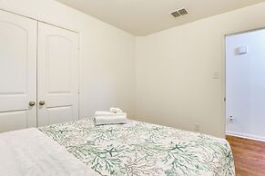 13 Mi to Lackland Afb: San Antonio Home!