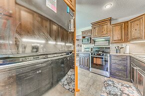 1 Mi to Alto Lake: Mtn-view Home w/ Large Yard!