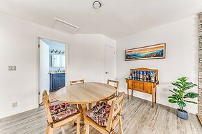 1 Mi to Alto Lake: Mtn-view Home w/ Large Yard!