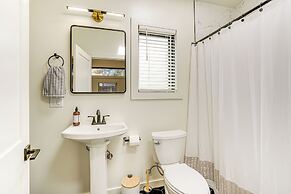 Bay Area Apt w/ Patio: Near Parks & Hiking!