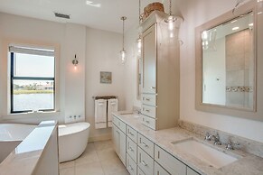 Home w/ Private Pool & Lake Views in Punta Gorda!