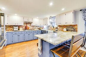 Lakefront Home w/ Private Dock in Grove