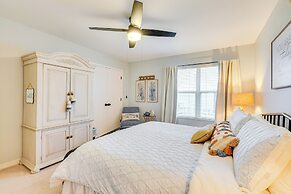 Lakefront Home w/ Private Dock in Grove