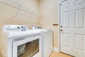 8 Mi to Beach: Home in Mary Esther