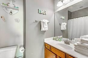 8 Mi to Beach: Home in Mary Esther