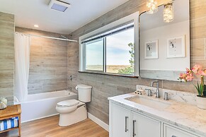 3-acre Oceanfront Home: Game Room & Fire Pit!