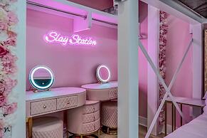 Nashville Vibes Rooftop Karaoke Fire Pit Downtown