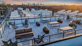 Nashville Vibes Rooftop Karaoke Fire Pit Downtown