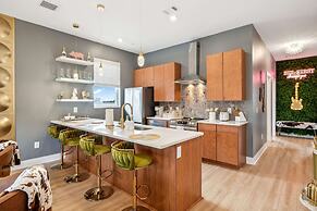 Nashville Vibes Rooftop Karaoke Fire Pit Downtown