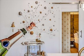 Nashville Vibes Rooftop Karaoke Fire Pit Downtown