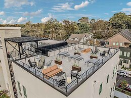 Nashville Vibes Rooftop Karaoke Fire Pit Downtown