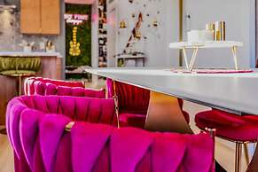 Nashville Vibes Rooftop Karaoke Fire Pit Downtown