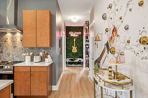 Nashville Vibes Rooftop Karaoke Fire Pit Downtown