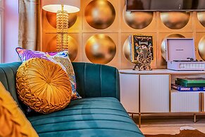 Nashville Vibes Rooftop Karaoke Fire Pit Downtown